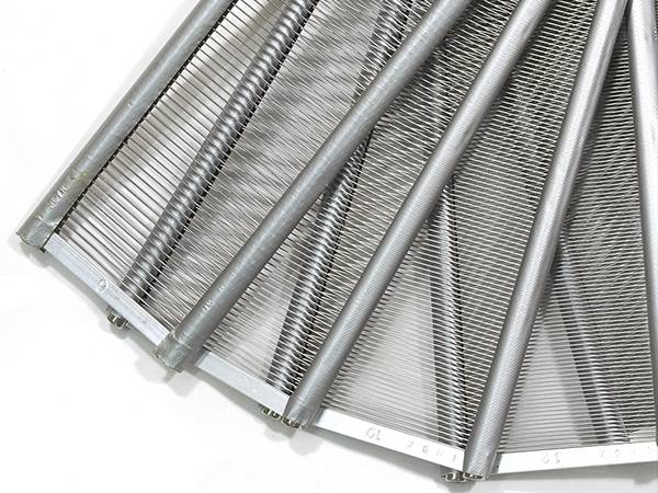 4条白底进口钢簧片