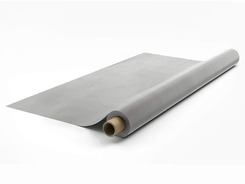 一卷不锈钢编织网。